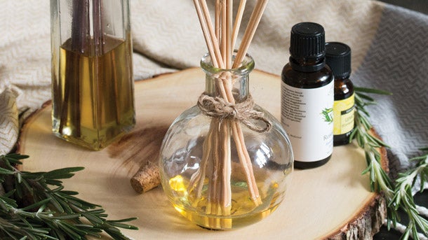 DIY Reed Diffuser